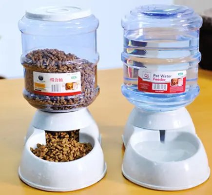 Cats Dogs Automatic Pet Feeder Drinking Water Fountains